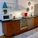 Center Flat With Balcony & Free Parking Leilighet Oslo