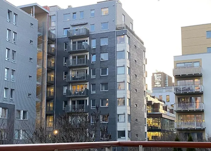Center Flat With Balcony & Free Parking Διαμέρισμα *